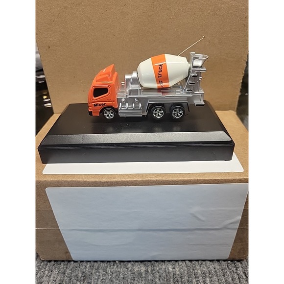 TECH TOYZ WIRELESS REMOTE CONTROL‎ CEMENT MIXER - Picture 2 of 3